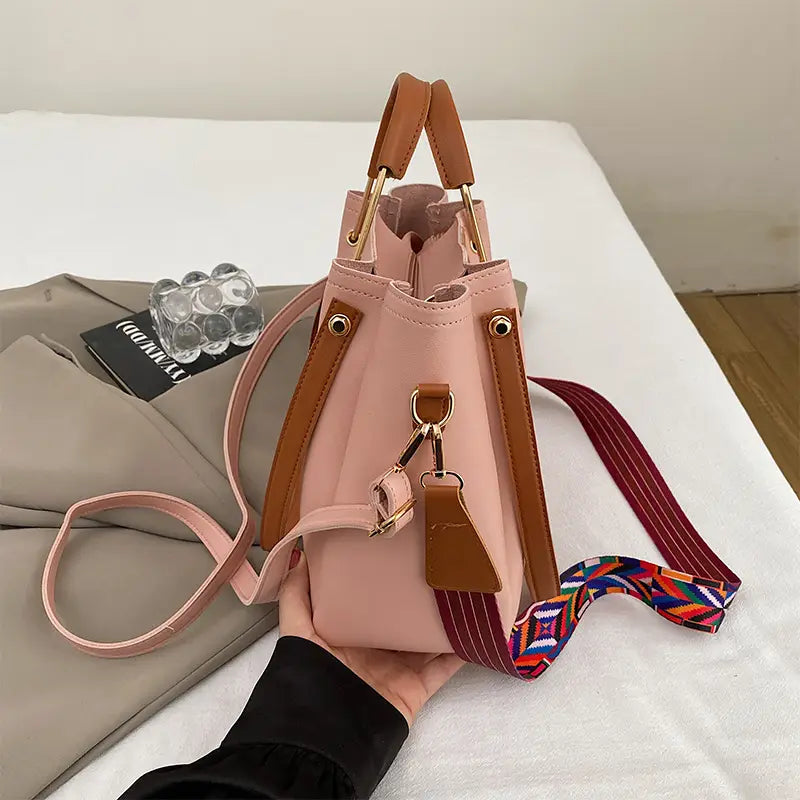 4-in-1 Handbag Set with Patterned Strap