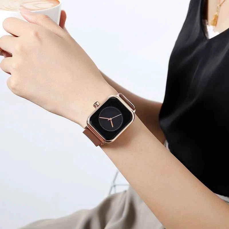 MAKAMBAKO Va Va Voom 2391 Women’s Watch (Minimalist