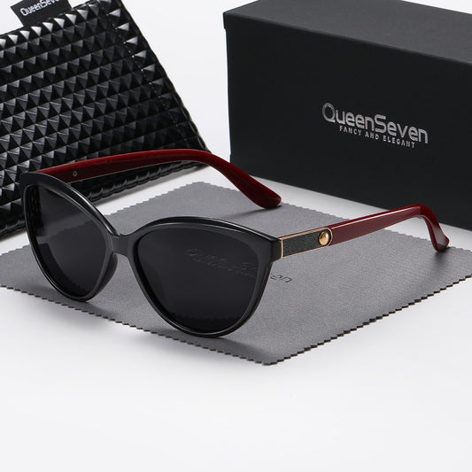 Polarisierte Cat-Eye-Sonnenbrille von Queen Seven