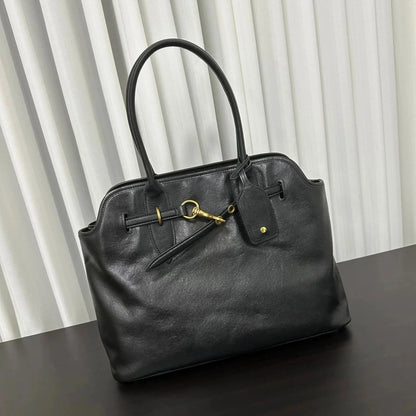 Exklusive MuseDiva-Kombination: Élégance-Tasche + kostenloses Überraschungs-Labubu