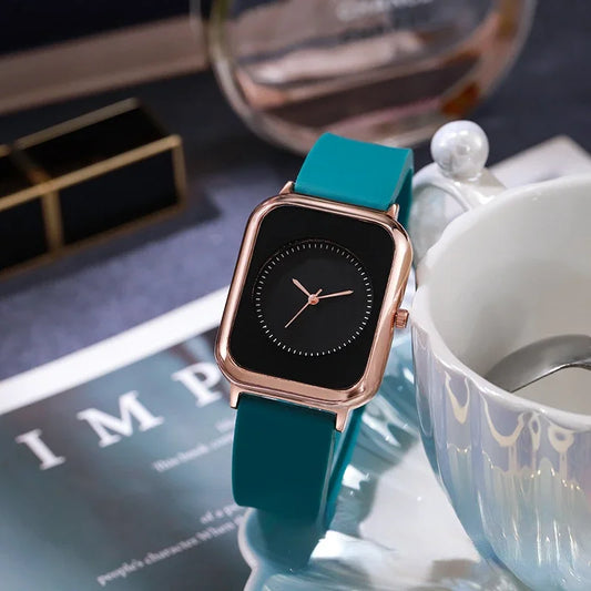 Minimalist Women’s Watch