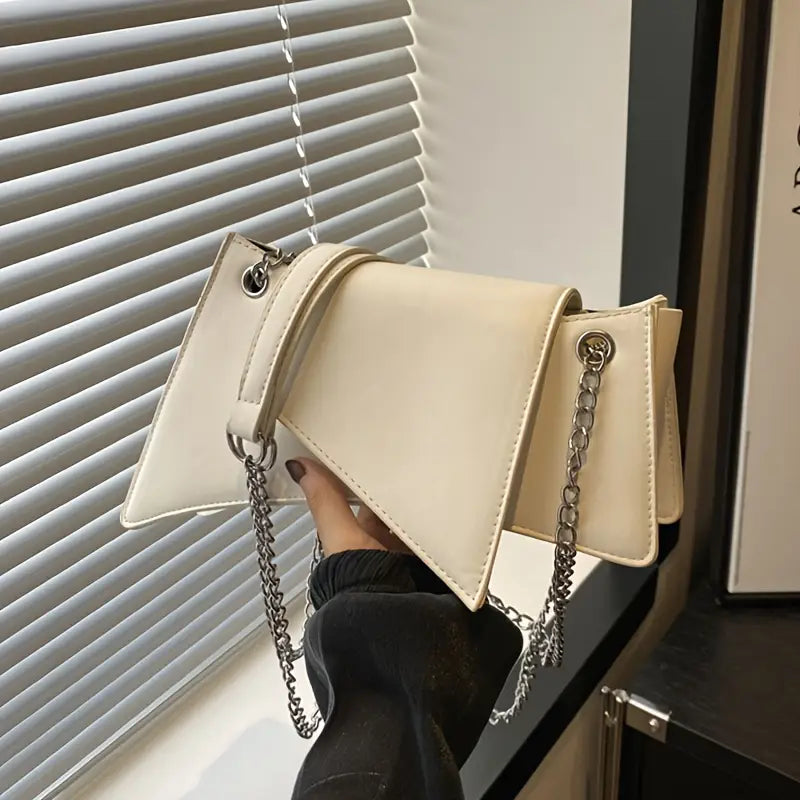 Geometric Shoulder Bag with Chain Strap